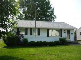 933 Garfield St, Struthers, OH 44471