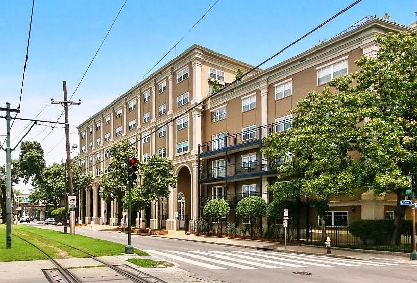 2 bed, 1549 sqft, $2,500 — Photo 1