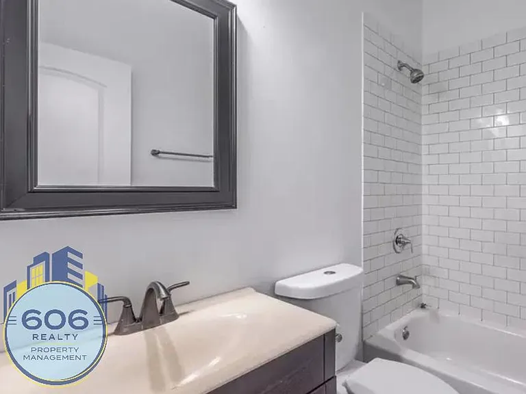 1503 N Talman Ave #1 — Photo 8