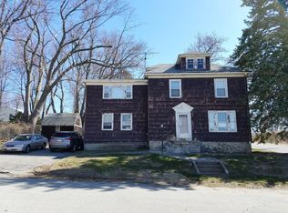 187 N Llewellyn St, Lowell, MA 01850