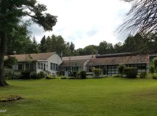 128 Sans Dr, Henryville, PA