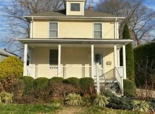 193 Smith St, Derby, CT 06418