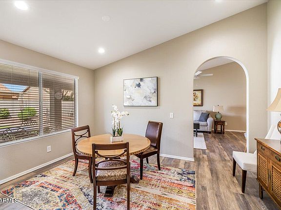 4th image of 462 W TEAKWOOD Drive