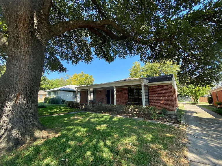 6443 Lontos Dr — Photo 13