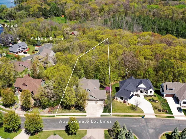 21058 Karoline Ct N, Forest Lake, MN 55025