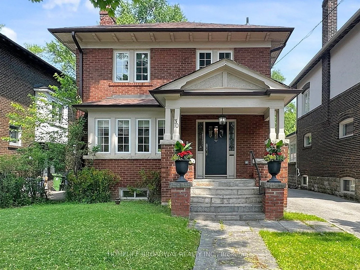4 bed, $8,200 — Photo 1