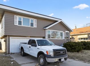 13812 Kanawha Ave, Dolton, IL 60419