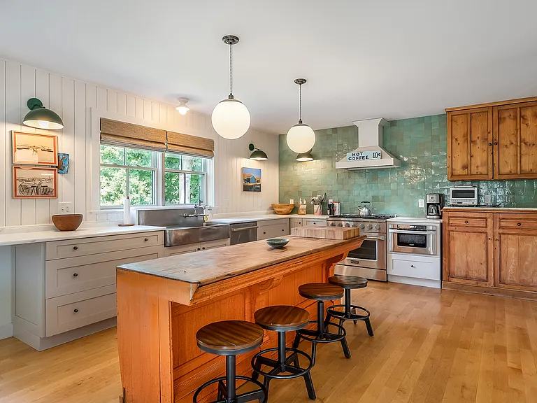 17 Ferry Rd — Photo 8
