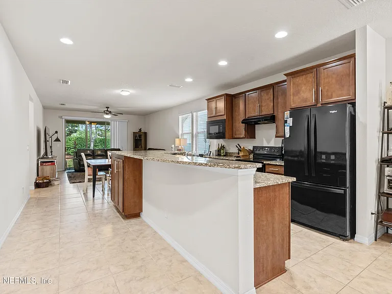 80 Covered Creek Dr — Photo 4