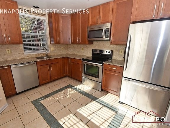 4th image of 969 Windwhisper Ln