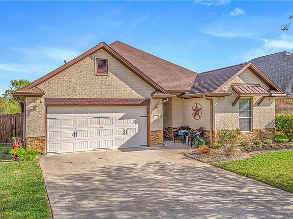 2nd image of 4227 Little Rock Ct