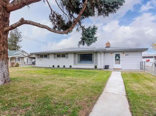 903 E 27th Ave, Kennewick, WA 99337