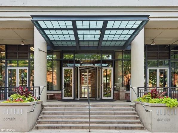900 N Kingsbury St APT 1150, Chicago, IL 60610