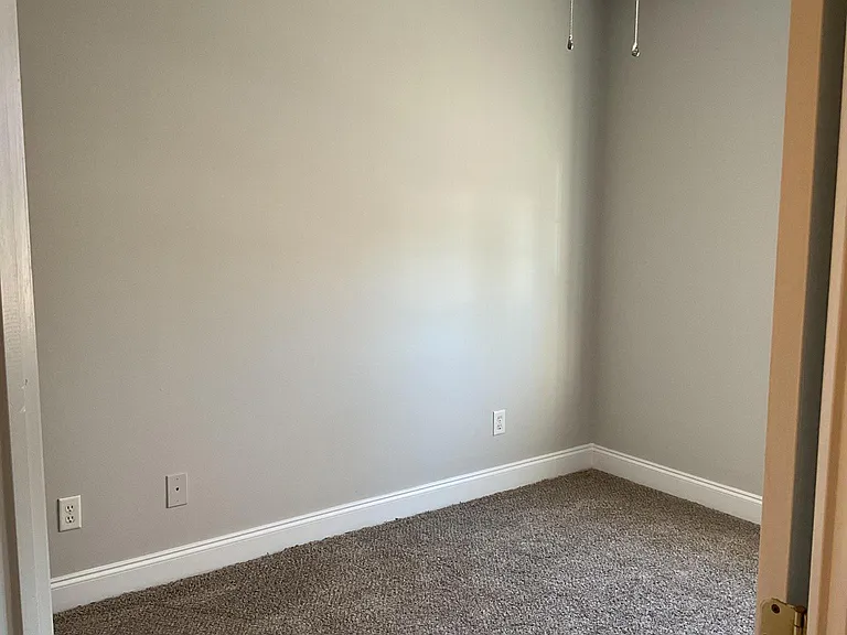 123 Westchester Cir — Photo 12