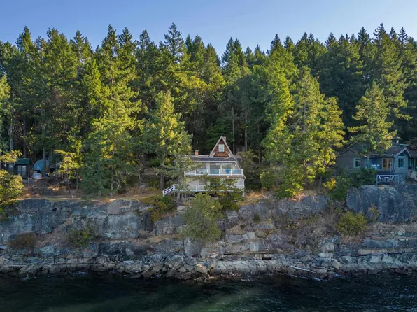 315 Deacon Ln, Southern Gulf Islands, BC V0N 1P0