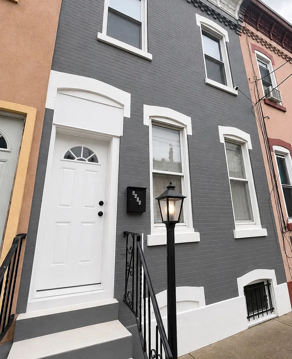 3 bed, 1209 sqft, $1,400 — Photo 1
