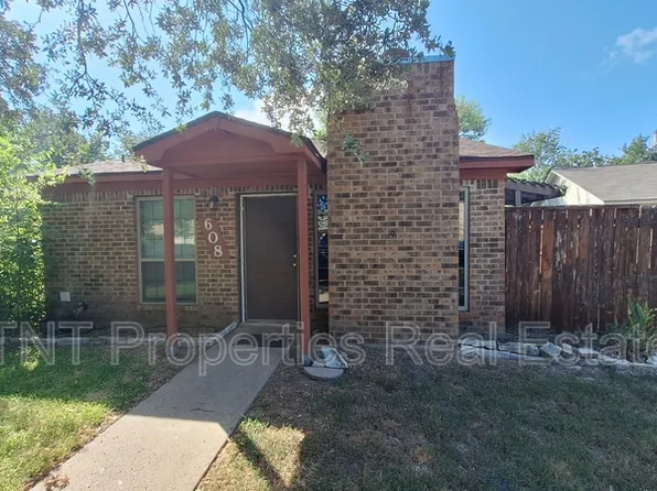 608 San Saba Ct, College Station, TX 77845