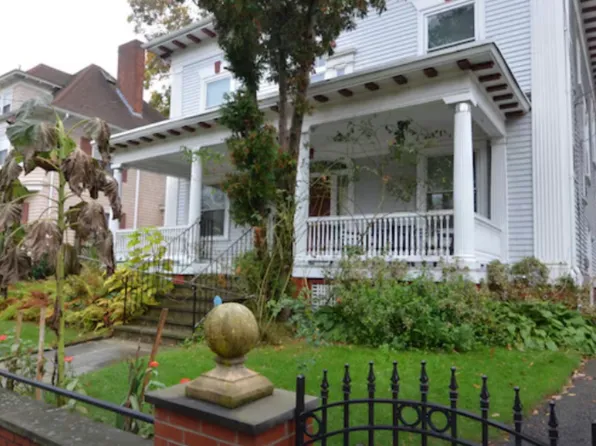 205 Doyle Ave, Providence, RI
