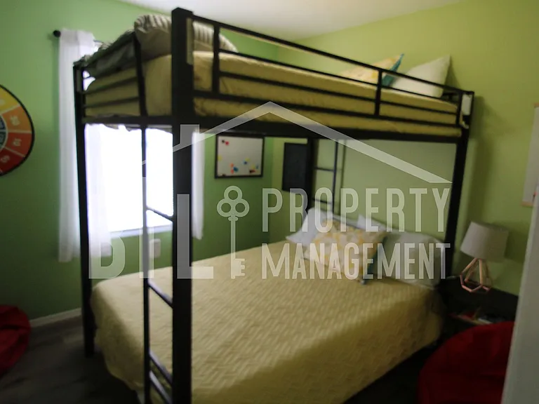 2905 Vineyards Pkwy #5 — Photo 25