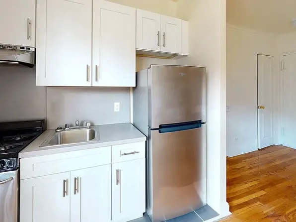 9 Nixon Court image 2 of 4