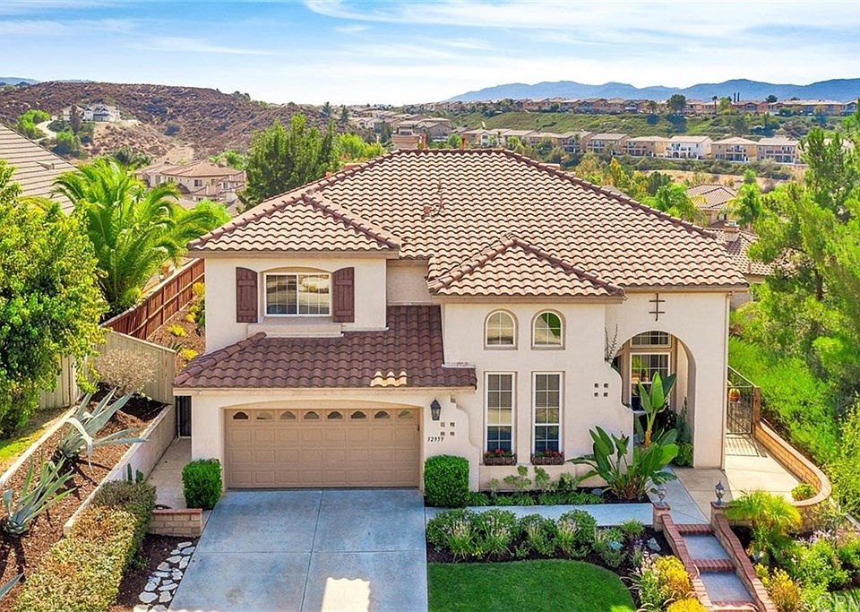 1st image of 32959 Anasazi Dr