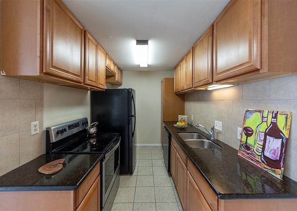 1st image of 2100 Wilcrest Dr APT 141