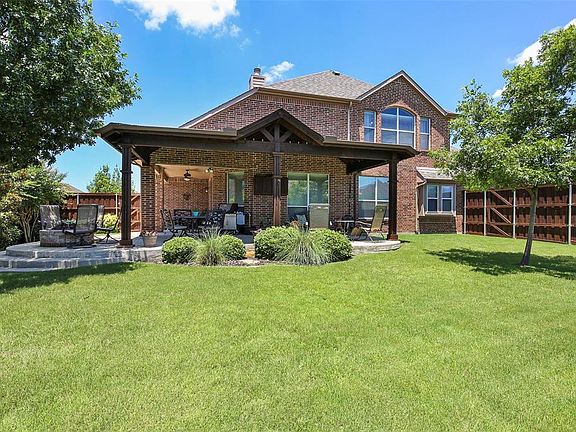 5th image of 5123 Oceana Dr