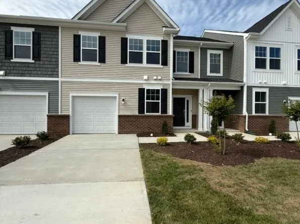10348 Heathery Dr, Providence Forge, VA 23140