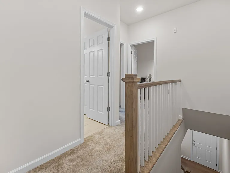 54 Arnold Dr — Photo 21