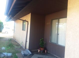 6933 S Garden Valley Dr, Hereford, AZ 85615
