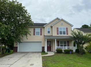 76 Shadow Moss Dr, Beaufort, SC 29906