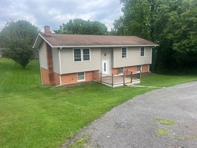 137 Northfield Dr, Lewisburg, WV, 24901