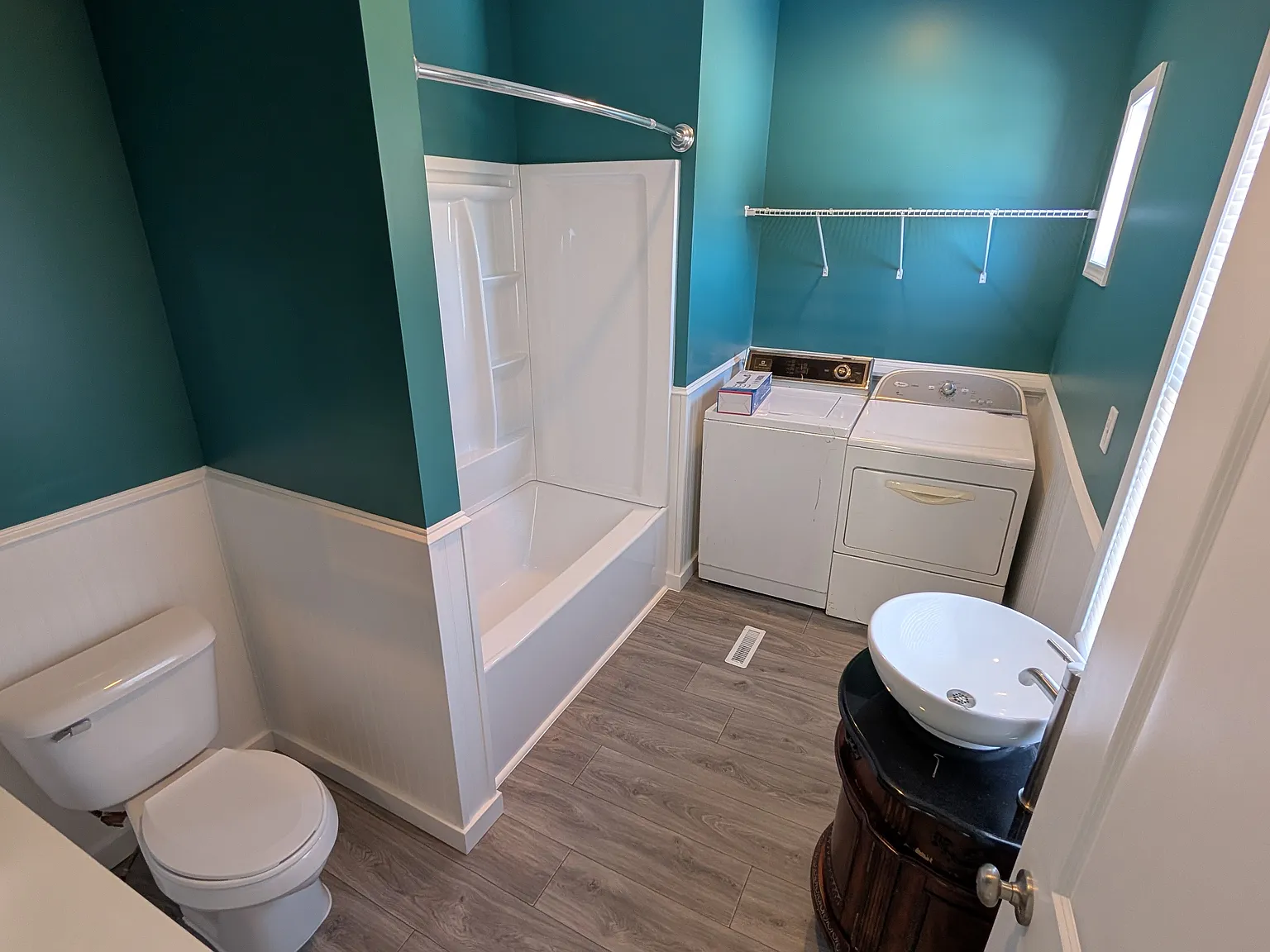 2 bed, 900 sqft, $1,250 — Photo 2