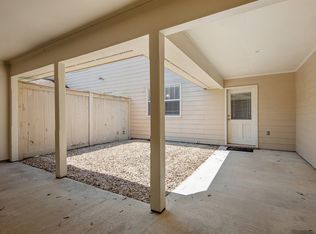 9912 Smithfield Ct, Baton Rouge, LA 70810