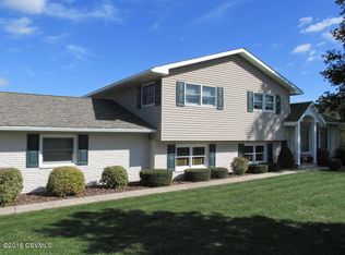 418 Valley Rd, Bloomsburg, PA 17815