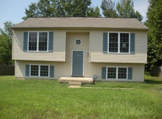 11810 Hunting Ridge Dr, Fredericksburg, VA 22407