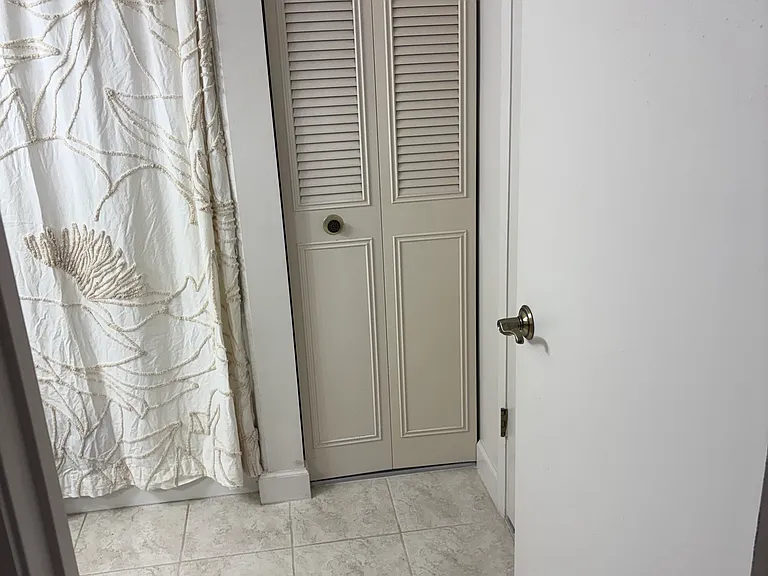 2664 Pine Ridge Way S #B2 — Photo 48