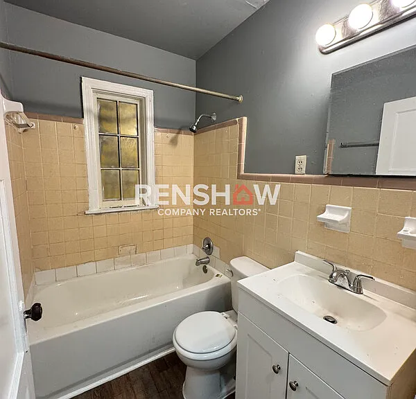 872 Homer St — Photo 8