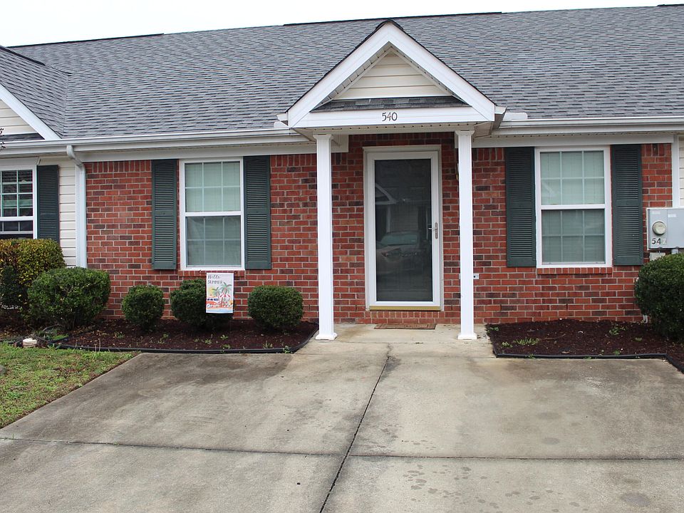 1st image of 540 Edgecliff Ln