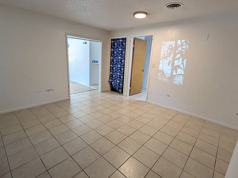 1631 Fredericks St #1 — Photo 15