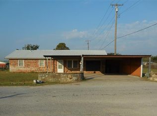 411 S A St, Davis, OK 73030