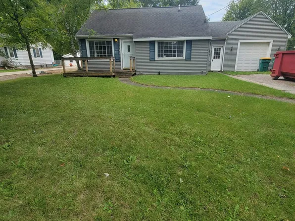 1005 N Wenona St, Bay City, MI 48706