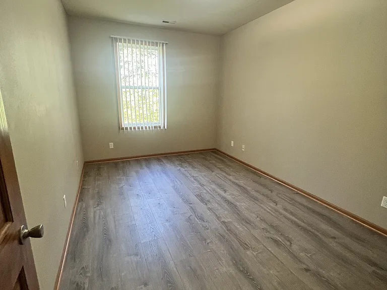 10180-3 Clearwing Ln — Photo 4