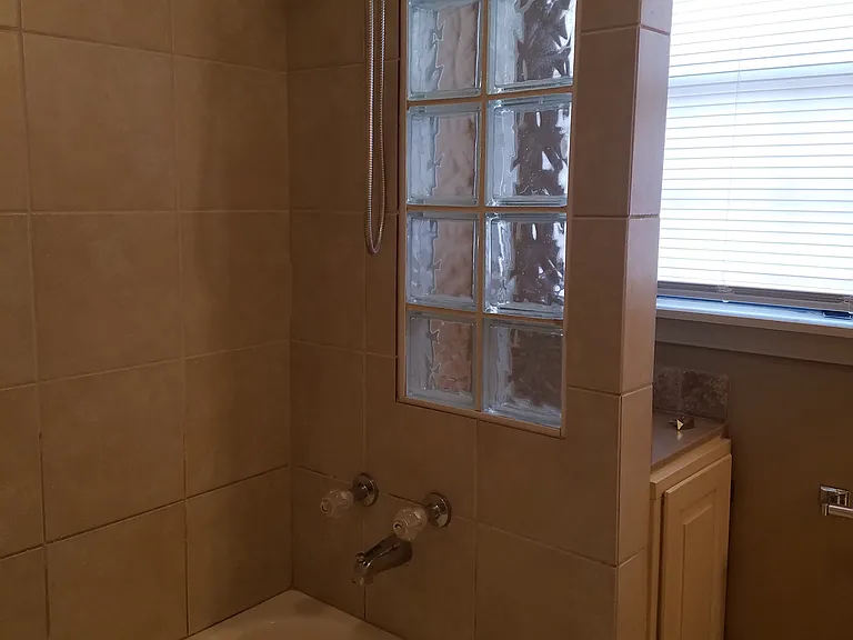 908 Cedar St #C — Photo 11