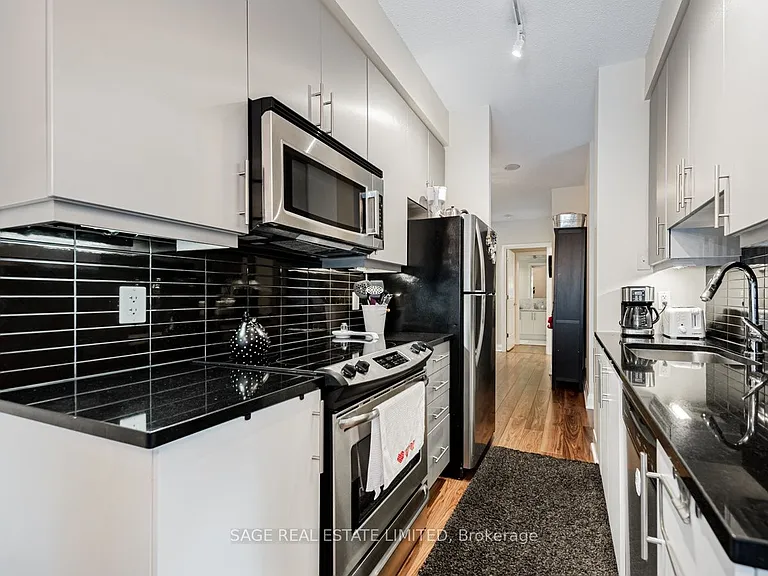 83 Redpath Ave #507 — Photo 6