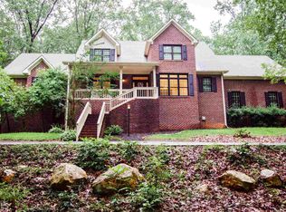 75 Westwood Cir, Cartersville, GA 30120