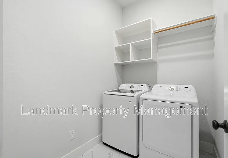 1814 Buckeye Ln — Photo 13