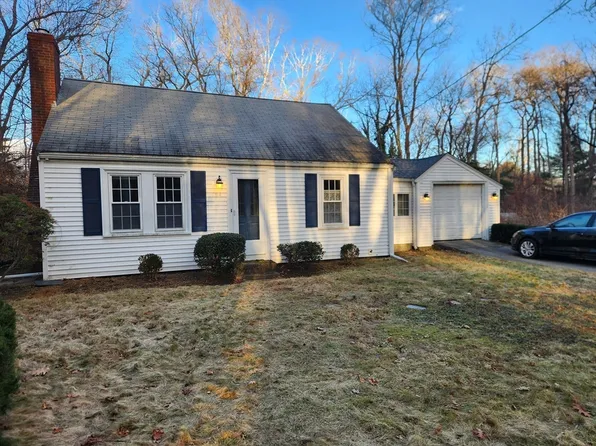 94 Old Oaken Bucket Rd, Scituate, MA 02066