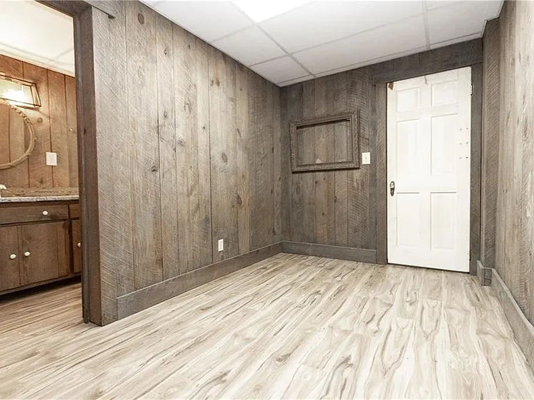 1365 Timberland Dr SE — Photo 39