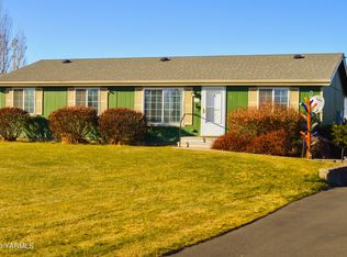 150 Rodgers Rd, Yakima, WA 98908